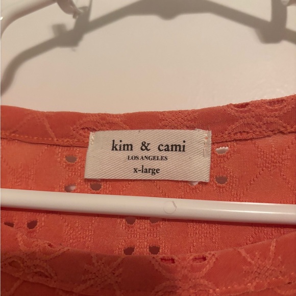 Kim & Cami Coral Eyelet Blouse with Puff Sleeves - Picture 3 of 3